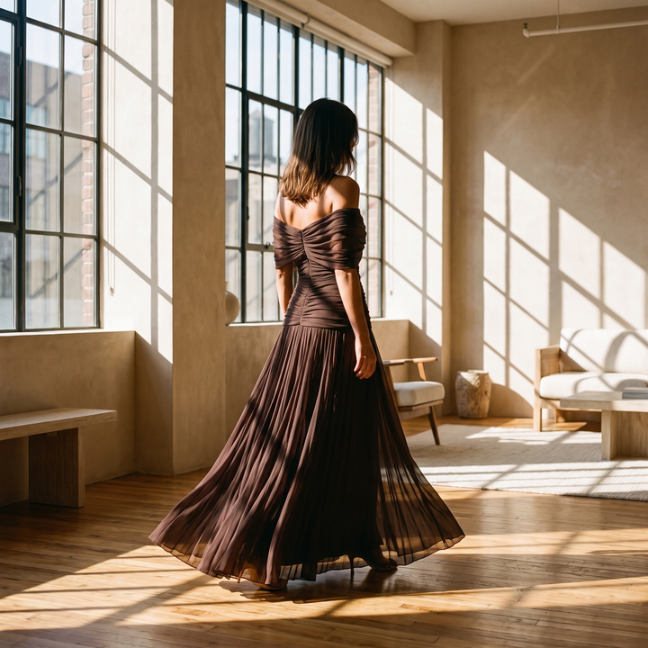 Lisa maxi dress skirt movement